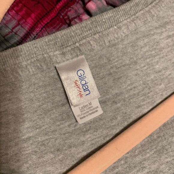 Gildan Brand Women’s Retro Look Gray Florida Gators Tshirt Size Medium - Picture 10 of 13